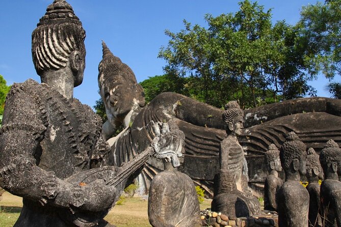 A Full Day in Laid-Back Vientiane - Wat Si Saket and its thousands of small Buddhas