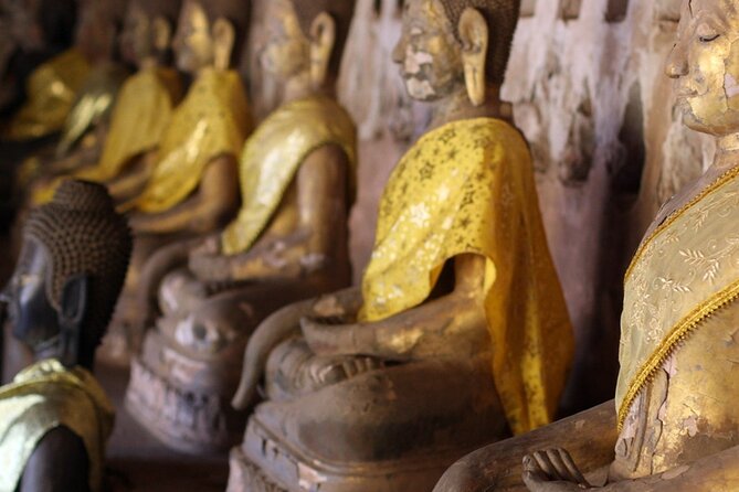 A Full Day in Laid-Back Vientiane - Lunch at a local restaurant
