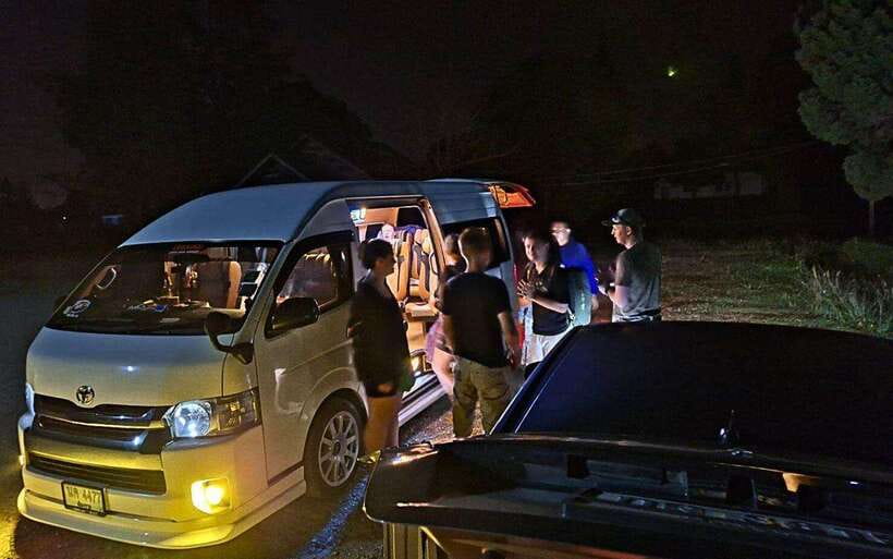 Chiang Rai: 2-Day Transfer to Luang Prabang by Slow Boat - Reaching Pakbeng around 5:00 PM