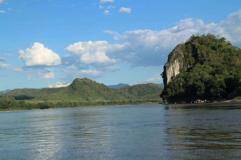 Half Day Mekong Cruise to Pak Ou Caves (Morning / Afternoon) - Cruising the Mekong from Luang Prabang