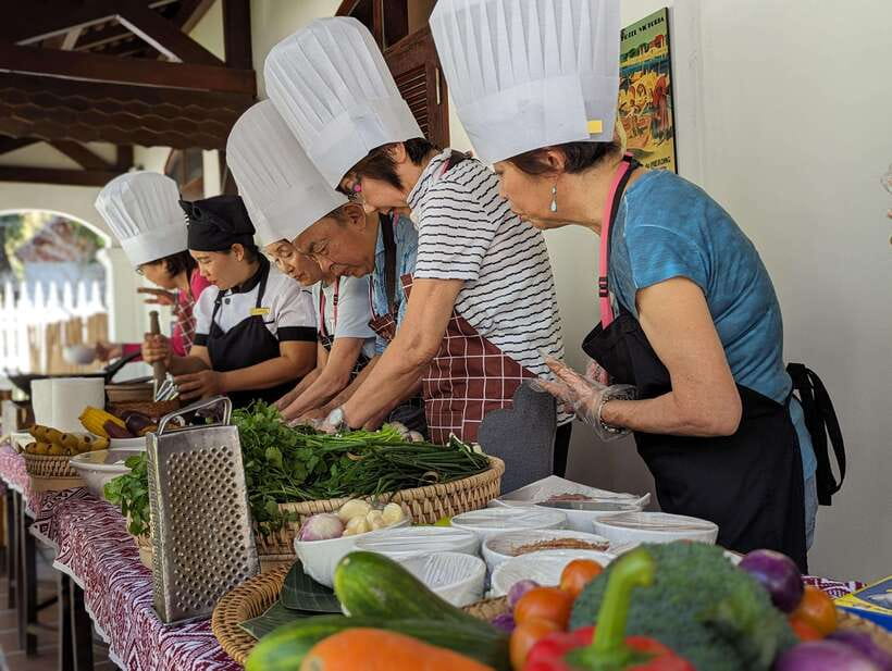 Luang Prabang: Cooking Class at the Former Royal Palace - Should you book this Luang Prabang cooking class?