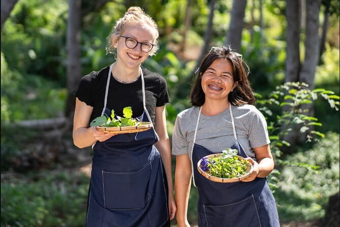 Luang Prabang Cooking, Pottery & Candle Experience - Timing choices for a one-day plan