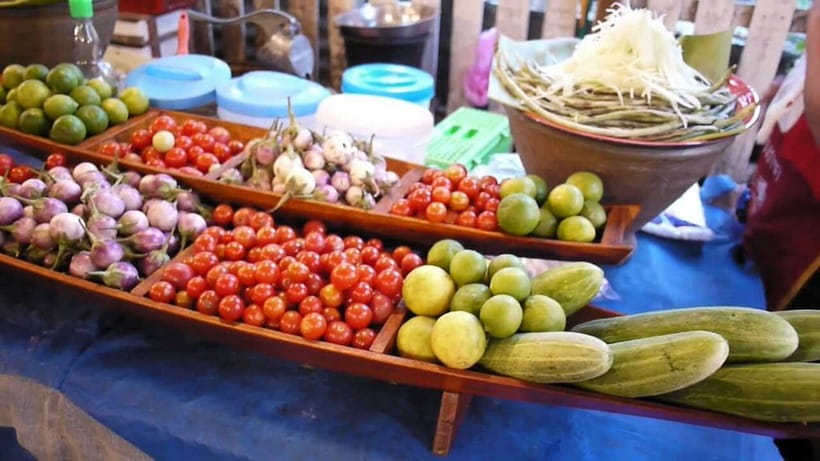 Luang Prabang: Foodie Walking Tour & Monk Blessing - A food tour that gives Luang Prabang context