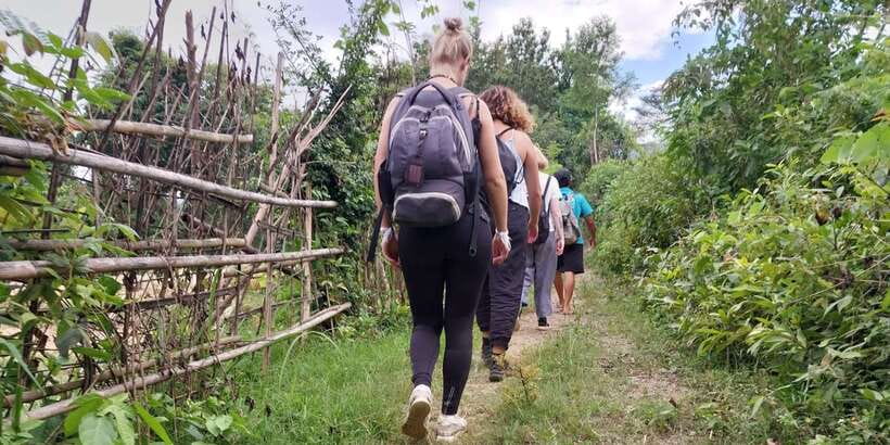 Luang Prabang: Hiking Off the Beaten Track with Picnic Lunch - Who should book this day?