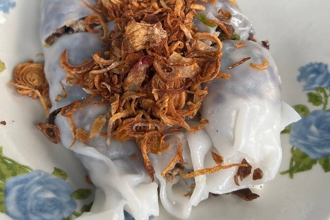 Luang Prabang Local Market and Morning Food Tour with Drinks - Starting in historic Luang Prabang