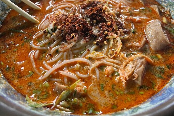 Luang Prabang Local Market and Morning Food Tour with Drinks - Spice, comfort, and who should book