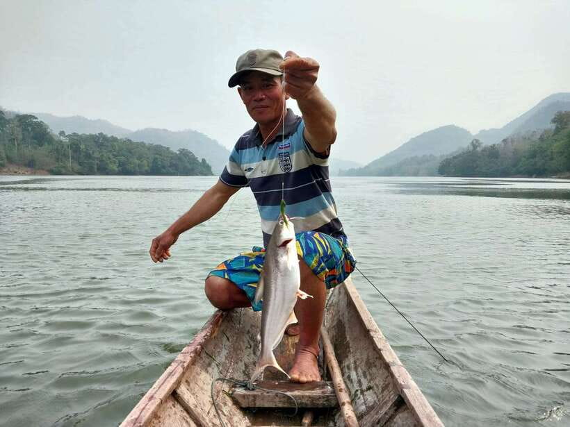 Luang Prabang: Mekong Fishing with a Local Fisherman & Lunch - Learning two old fishing methods
