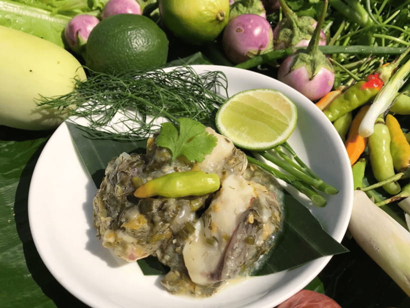 Luang Prabang: Mekong River Cooking Class with Hotel Pickup - Forty-five minutes among market ingredients