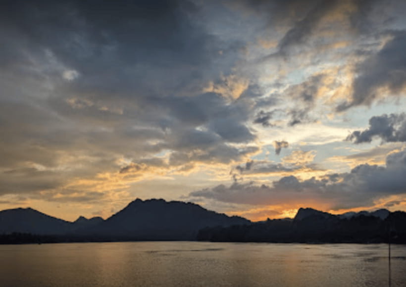 Luang Prabang: Mekong Sunset Cruise & Lao Tasting Dinner - What the $44 price really covers