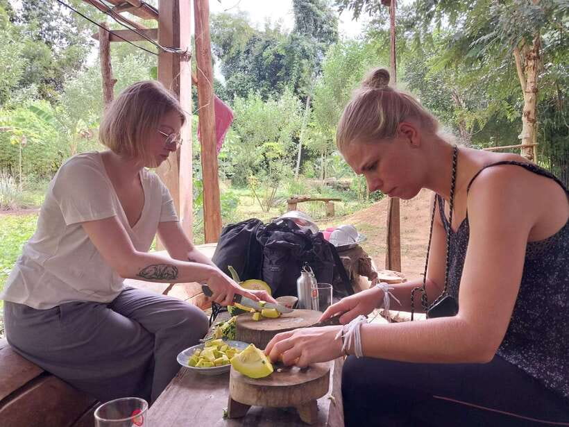 Luang Prabang: Organic Farm Experience & Hike to Kuang si - Following the farmer’s path to Kuang Si Falls
