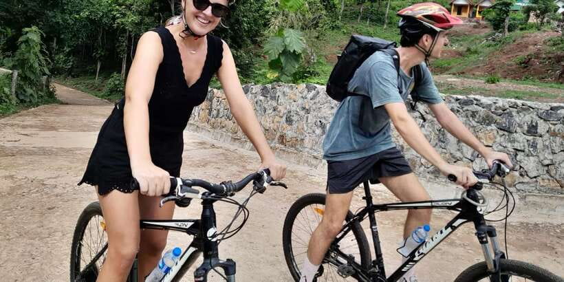 Luang Prabang: Pottery Workshop & Wat Chomphet cycling Tour - Pedaling toward Ban Chan Pottery Village