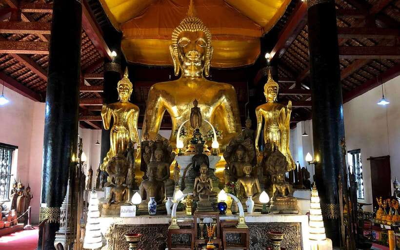 Luang Prabang Private Full-Day Tour and Lunch - Wat Sene, Wat Visoun, and Wat Aham