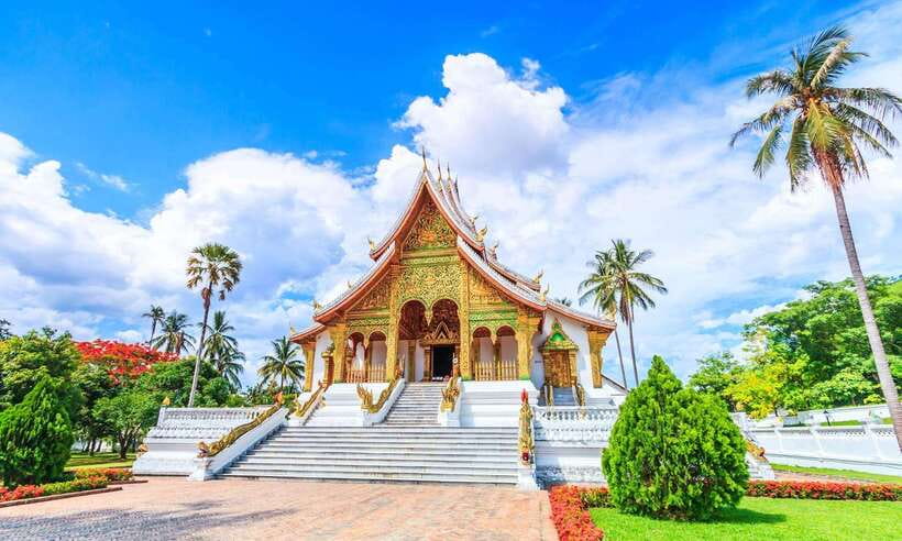 Luang Prabang Private Full-Day Tour and Lunch - Lunch at a local restaurant