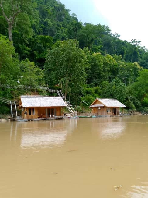 Nongkhiaw boat trip to Muang Ngoi - Tad Mok Waterfall and Sop Kong village