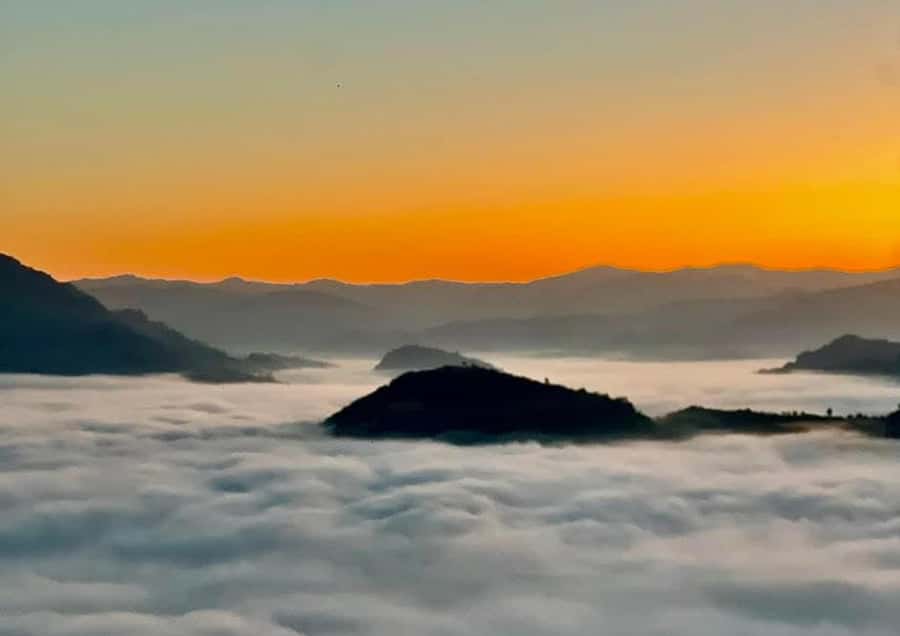 Overnight Camping At nong khiaw view point, 360 view - Sunrise at about 5:30 AM
