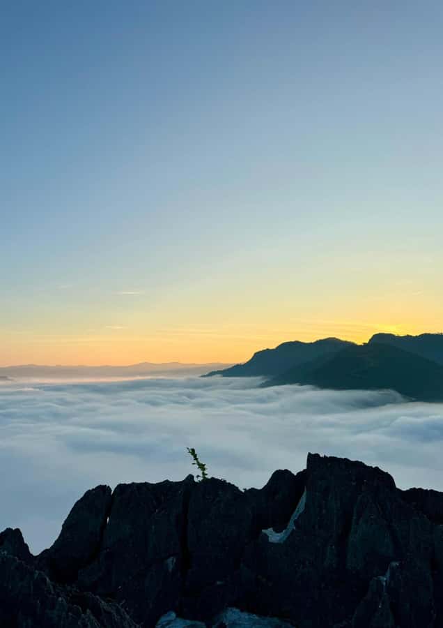 Overnight Camping At nong khiaw view point, 360 view - Who will enjoy this overnight viewpoint?