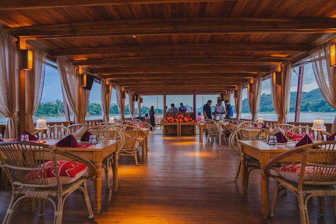 Sunset Cruise in Luang Prabang with Live Performance - Welcome drink, snacks, and a flexible dinner