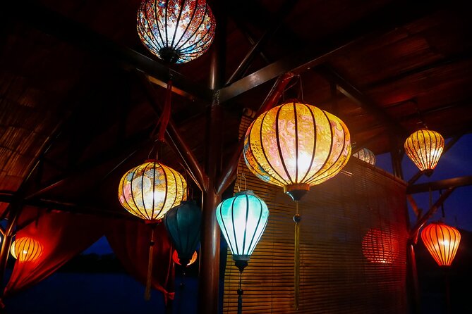 Sunset Cruise Luang Prabang - The complimentary drink and onboard extras