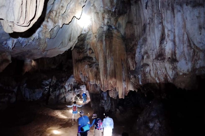 Vang Vieng: Day Tour with Kayaking, Ziplining, and Rafting - Key points to know before booking
