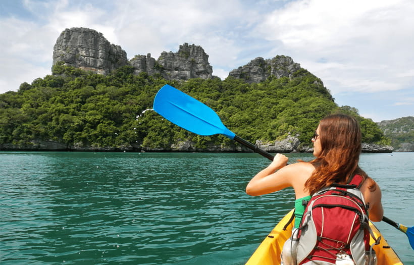 Vang Vieng: Day Tour with Kayaking, Ziplining, and Rafting - Timing, crowding, and how to make the day better