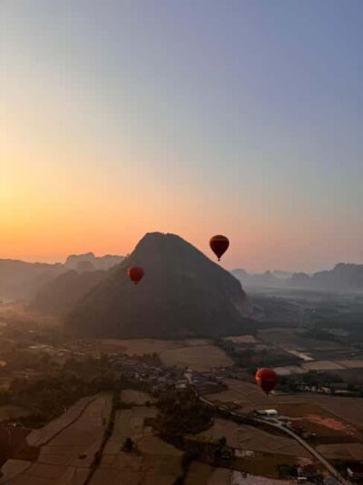 Hot Air Balloon Ride with City Hotel Pickup