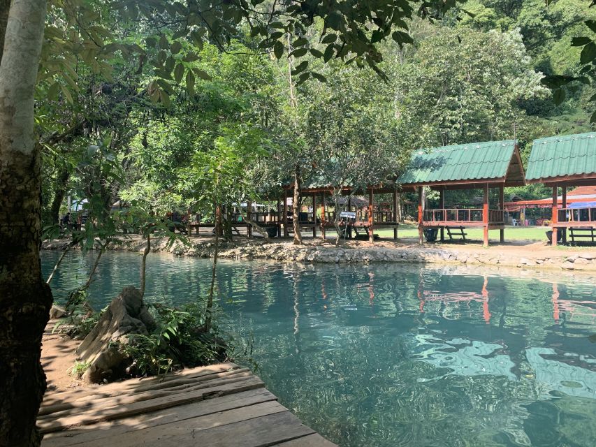 Vang Vieng: Kayaking & Cave Tubing with Zip Line/Blue Lagoon - Tham Nang Far, the Angel Cave