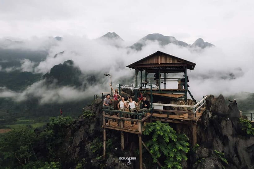Vang Vieng: Namxay Viewpoint, Blue Lagoon 1 & Phoukham Cave - The tuk-tuk ride to Namxay Viewpoint
