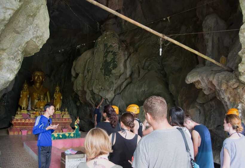 Vang Vieng: Tham Nangfar and Tham Nam Day Tour with Kayaking - What to wear and pack for a wet half-day