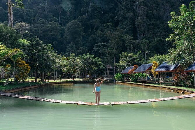 Vang Vieng Tour A - Blue lagoon 3 with Caves and Zipline - Ziplining above the forest
