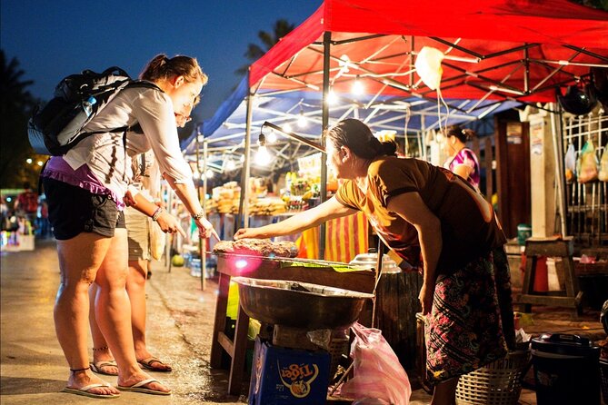 Vientiane Cuisine & Culture: The Hungry Tuk Tuk - The Tuk-Tuk Ride Through Vientiane