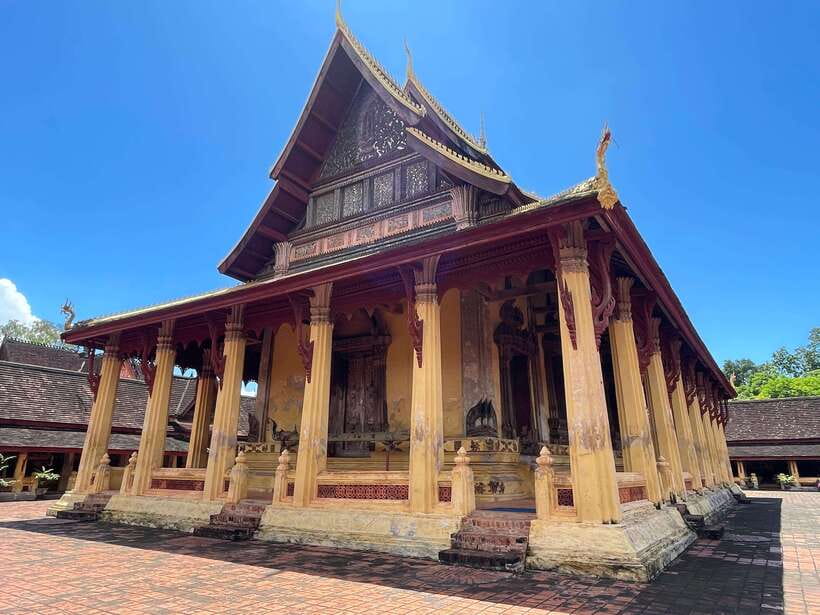 Vientiane: Cultural Tour with Buddha Park and Patuxay - Key points to know before booking