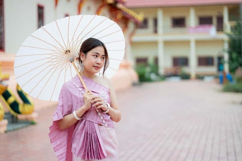 Vientiane: Lao Cultural Attire Rental Experience - Key points to know before booking