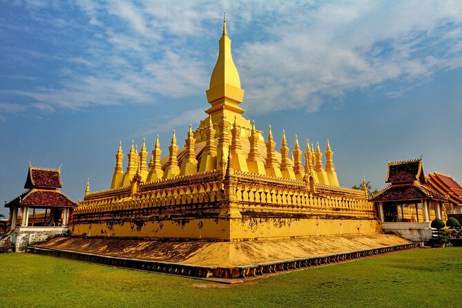 Vientiane Private Walking Tour With A Guide (Private Tour) - The long trip to Buddha Park